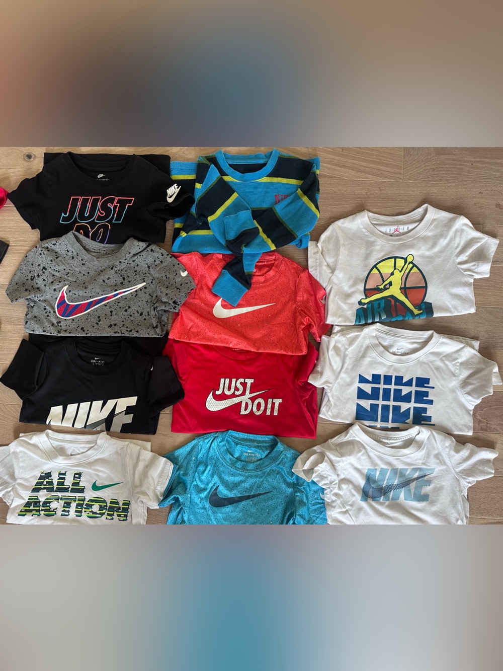 Nike Kids' Assorted Logo Tee - White/Blue/Red/Black